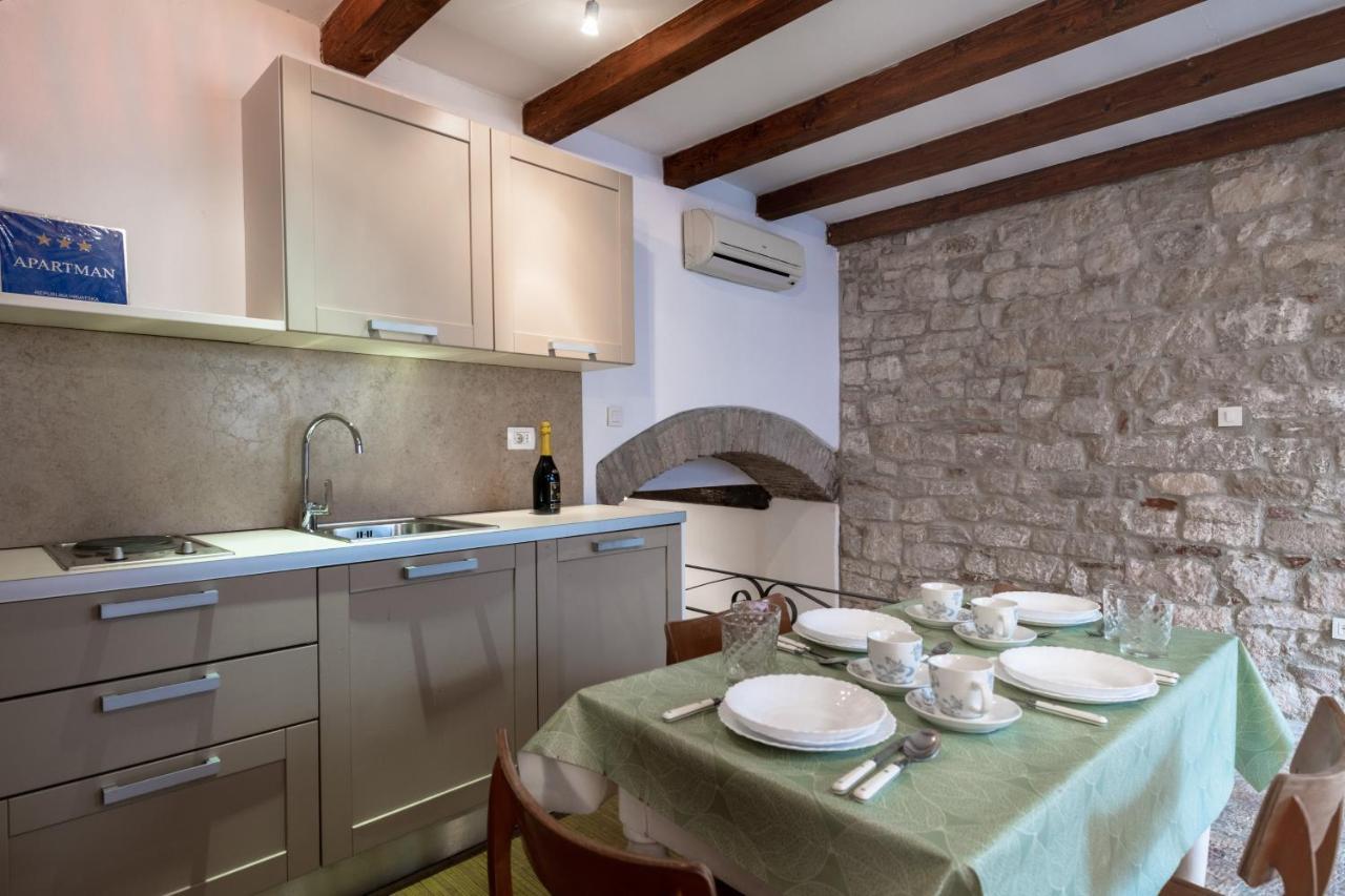 Apartment Blue Bay Free Parking Rovinj Exterior foto